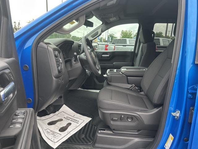 new 2025 Chevrolet Silverado 1500 car, priced at $45,619