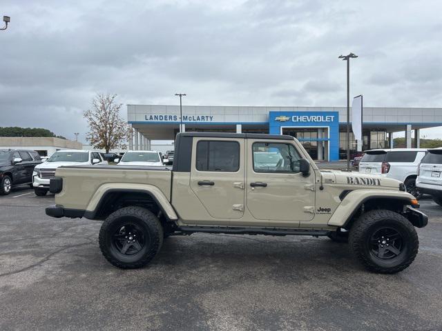 used 2022 Jeep Gladiator car, priced at $31,991