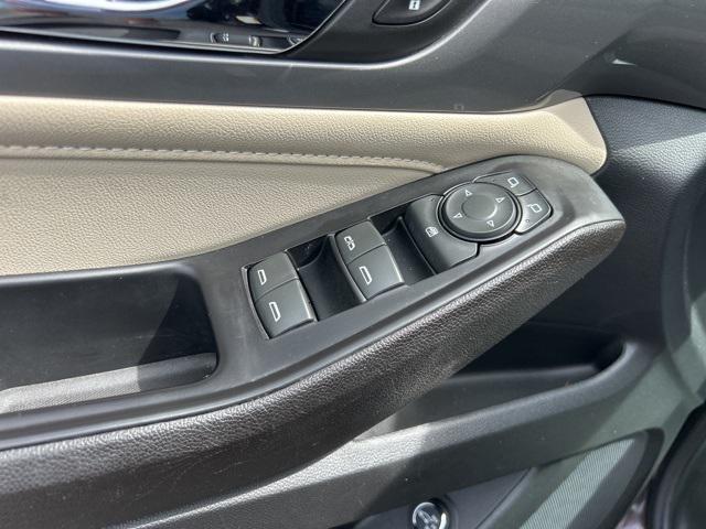 used 2023 Chevrolet Traverse car, priced at $30,491