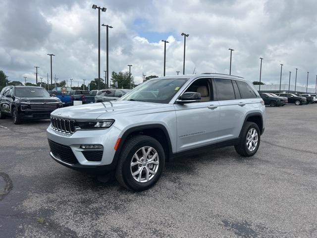 used 2022 Jeep Grand Cherokee car, priced at $29,000