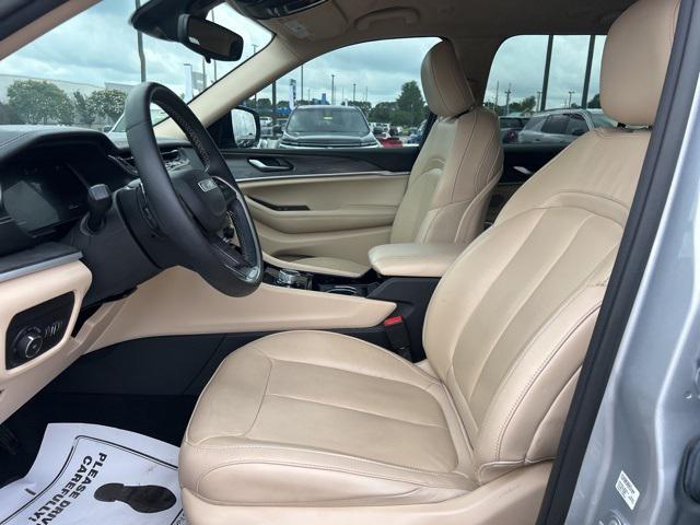 used 2022 Jeep Grand Cherokee car, priced at $29,000