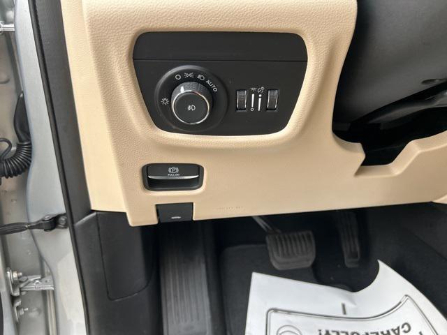 used 2022 Jeep Grand Cherokee car, priced at $29,000