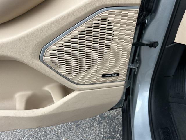 used 2022 Jeep Grand Cherokee car, priced at $29,000