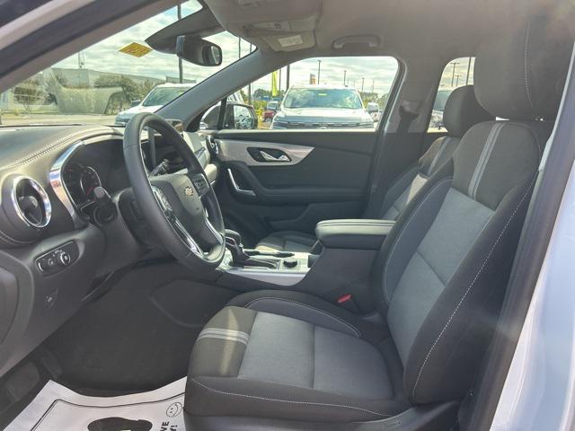 new 2025 Chevrolet Blazer car, priced at $33,655