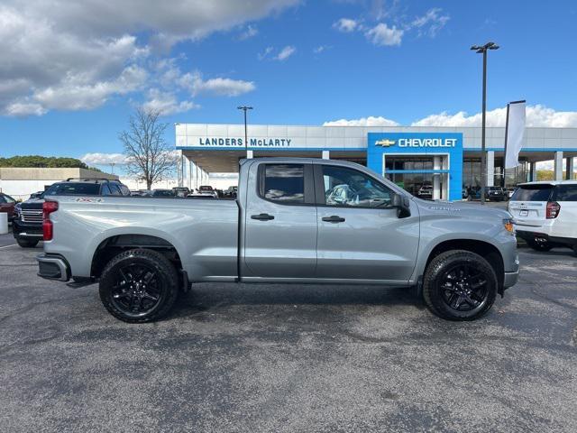 new 2025 Chevrolet Silverado 1500 car, priced at $46,165