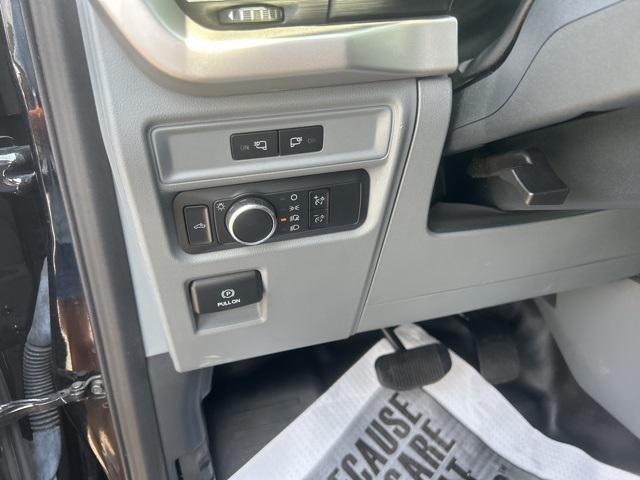 used 2021 Ford F-150 car, priced at $37,049