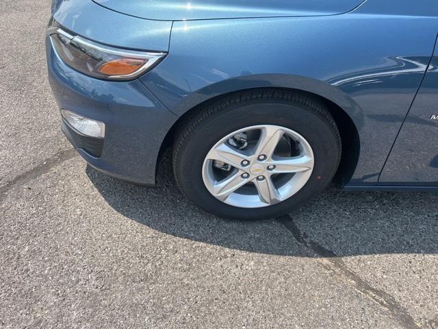 new 2025 Chevrolet Malibu car, priced at $23,245