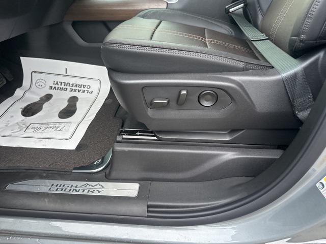 new 2025 Chevrolet Silverado 1500 car, priced at $59,289
