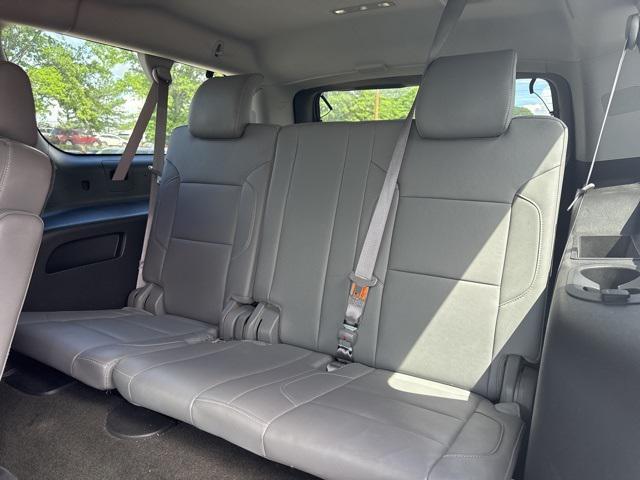 used 2016 Chevrolet Suburban car, priced at $15,995