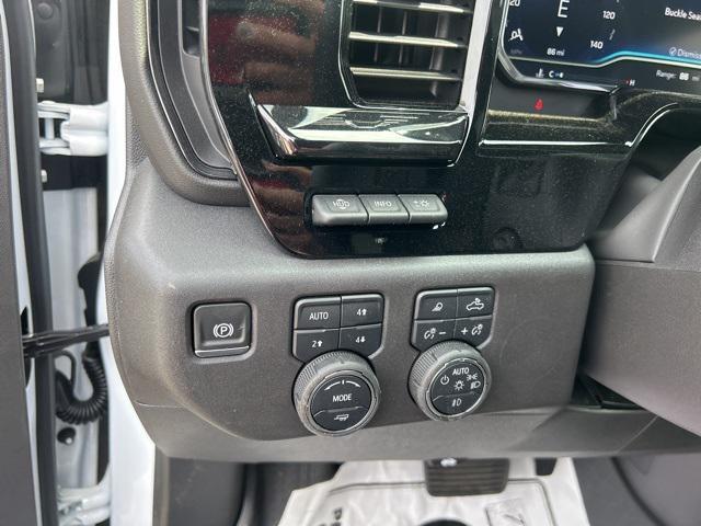 new 2025 Chevrolet Silverado 1500 car, priced at $69,724
