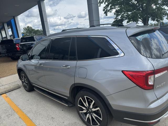 used 2020 Honda Pilot car, priced at $27,645