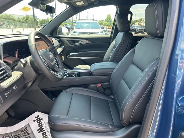 new 2025 Chevrolet Traverse car, priced at $42,945