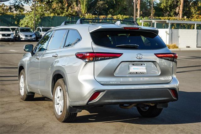 used 2021 Toyota Highlander car, priced at $29,991