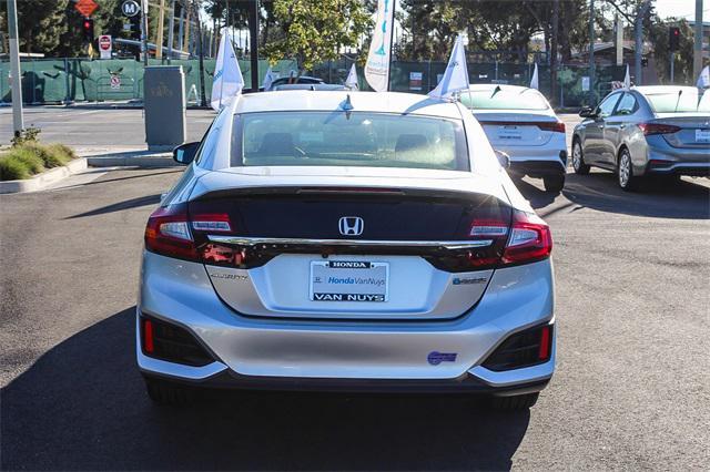 used 2018 Honda Clarity Plug-In Hybrid car, priced at $19,030