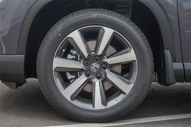 new 2025 Honda Pilot car, priced at $51,095