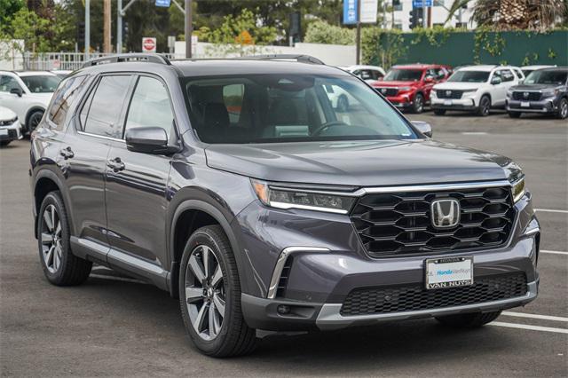 new 2025 Honda Pilot car, priced at $50,995