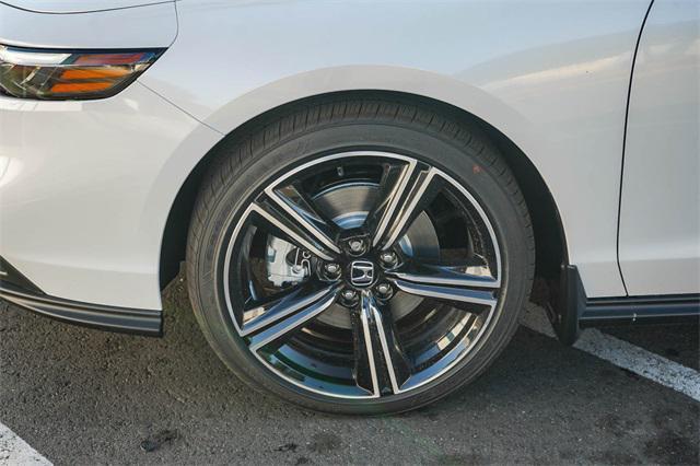 new 2025 Honda Accord Hybrid car, priced at $35,260