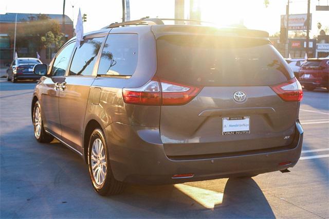 used 2016 Toyota Sienna car, priced at $20,444