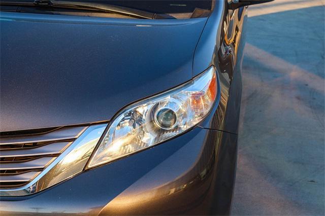 used 2016 Toyota Sienna car, priced at $20,444