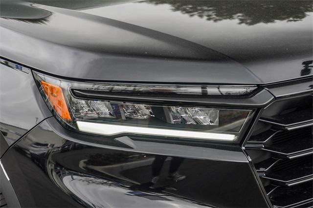 new 2025 Honda Pilot car, priced at $50,795