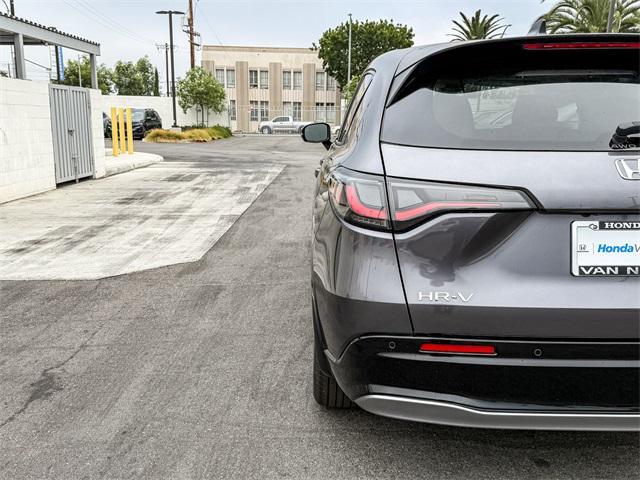 new 2026 Honda CR-V Hybrid car, priced at $38,580