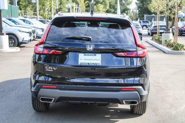 new 2025 Honda CR-V Hybrid car, priced at $39,045