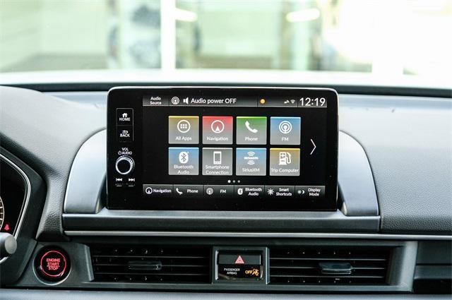 new 2025 Honda Pilot car, priced at $48,950