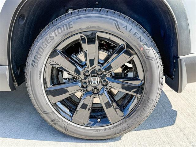 new 2025 Honda Pilot car, priced at $56,485