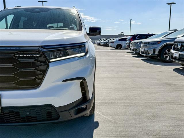 new 2025 Honda Pilot car, priced at $56,485