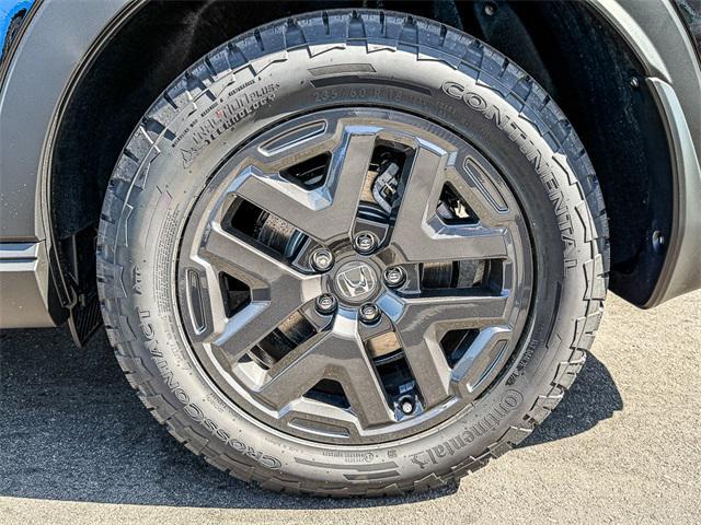 new 2026 Honda CR-V Hybrid car, priced at $40,195