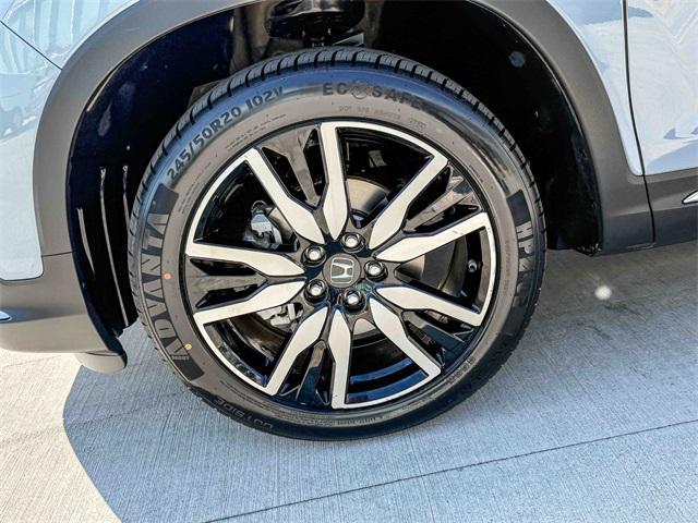 used 2022 Honda Pilot car, priced at $33,991