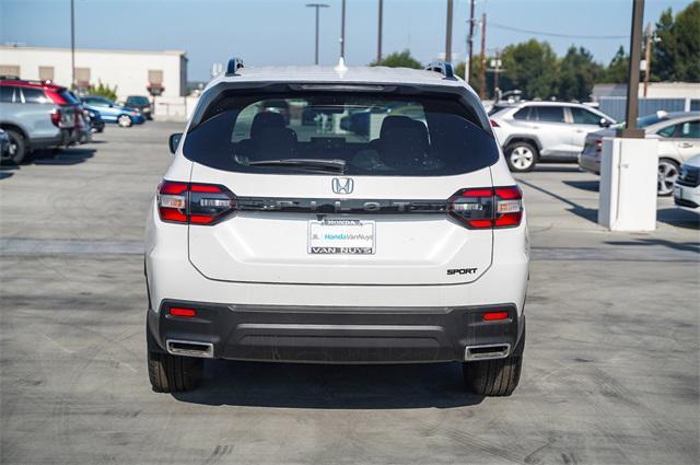 new 2025 Honda Pilot car, priced at $42,105