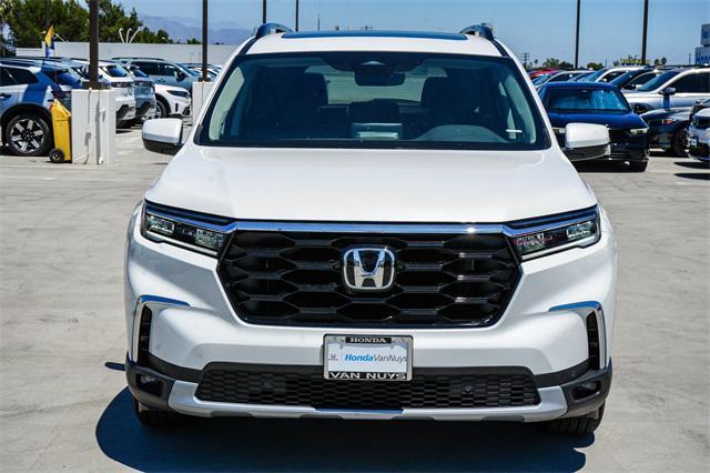 new 2025 Honda Pilot car, priced at $50,135