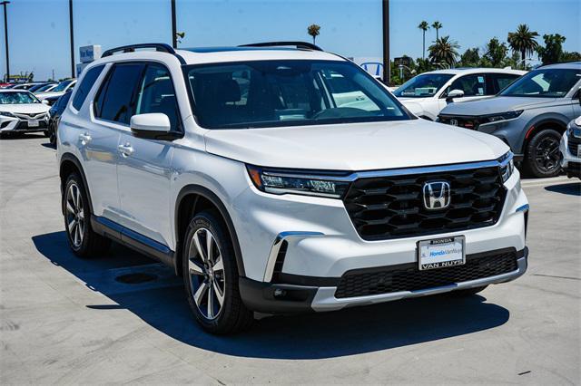 new 2025 Honda Pilot car, priced at $50,135