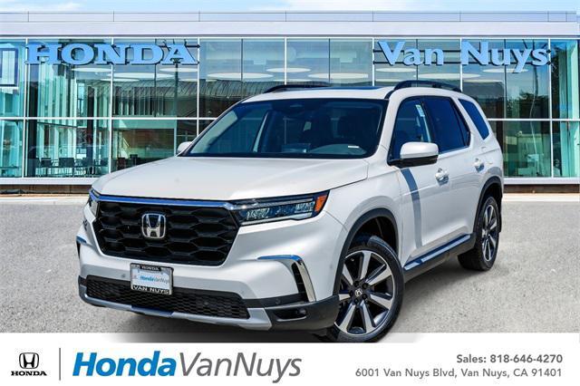 new 2025 Honda Pilot car, priced at $50,135