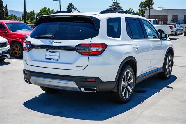 new 2025 Honda Pilot car, priced at $50,135