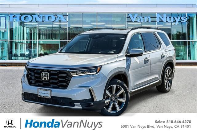 new 2025 Honda Pilot car, priced at $56,705
