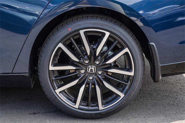 new 2025 Honda Accord Hybrid car, priced at $40,450