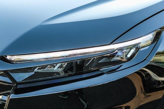 new 2025 Honda CR-V Hybrid car, priced at $40,545