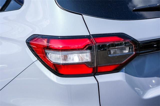 new 2025 Honda Pilot car, priced at $49,405