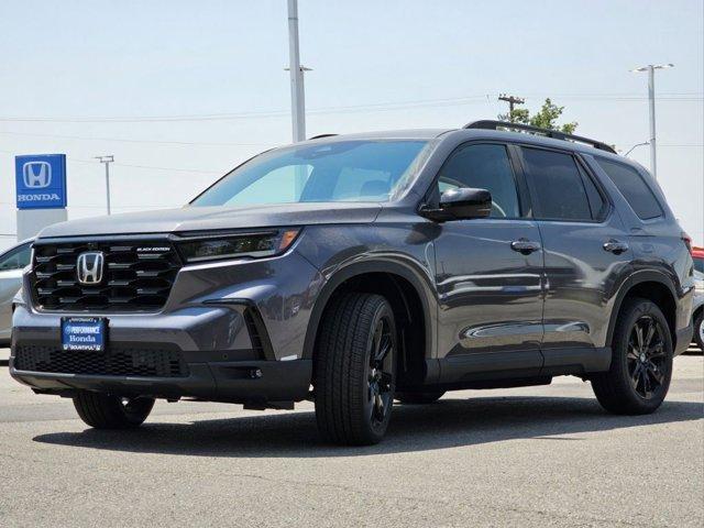 new 2025 Honda Pilot car, priced at $55,975