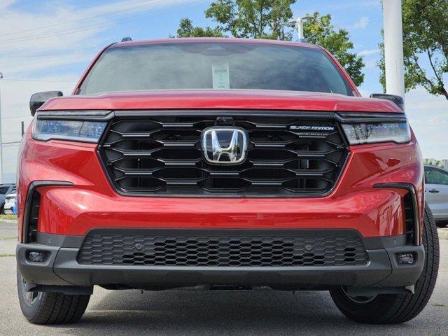 new 2025 Honda Pilot car, priced at $54,690