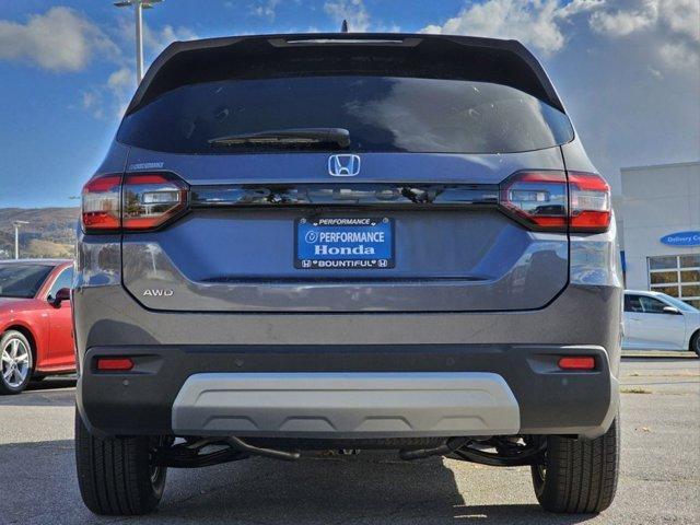 new 2025 Honda Pilot car, priced at $47,825