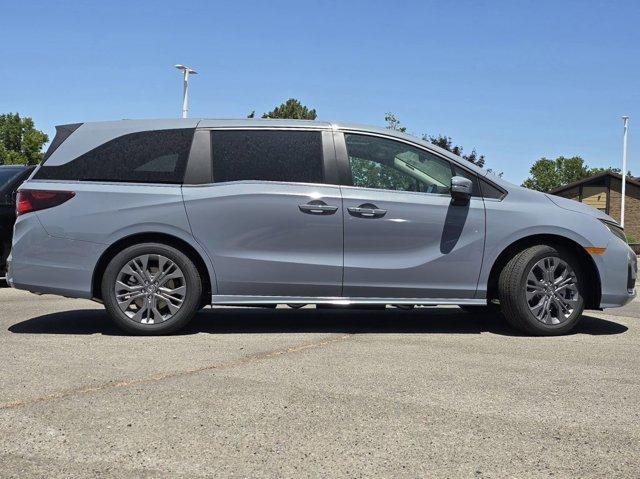 new 2025 Honda Odyssey car, priced at $47,322
