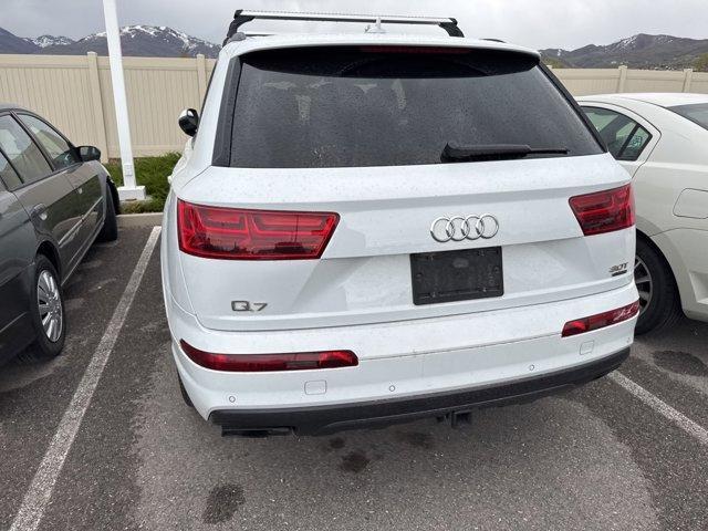 used 2018 Audi Q7 car, priced at $18,126