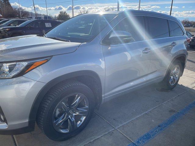 used 2018 Toyota Highlander car, priced at $25,010