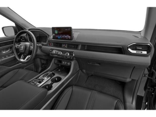 new 2025 Honda Pilot car, priced at $45,068