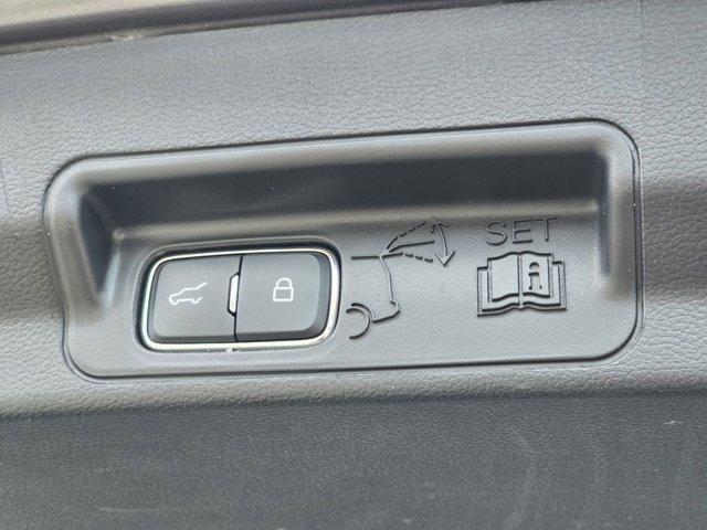 used 2025 Ford Explorer car, priced at $37,595