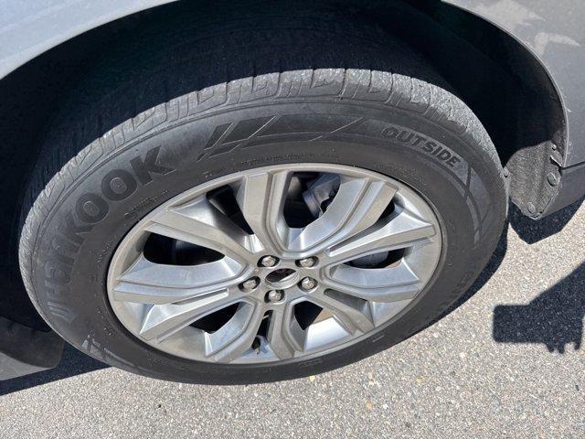 used 2022 Ford Edge car, priced at $22,995