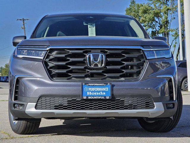 new 2025 Honda Pilot car, priced at $44,100